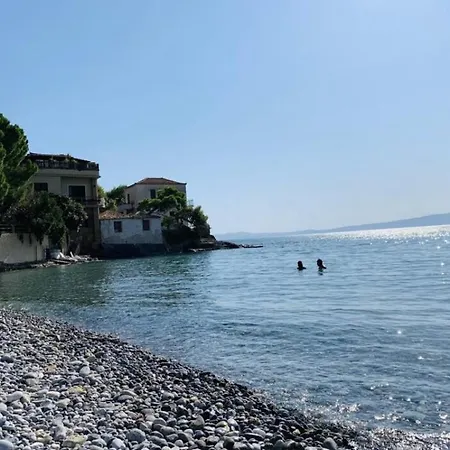 Near The Beach Paradise Mikra Mantineia I Apartment *