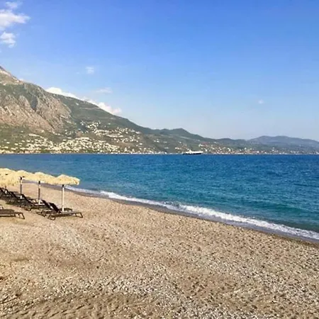 Near The Beach Paradise Mikra Mantineia I Apartment
