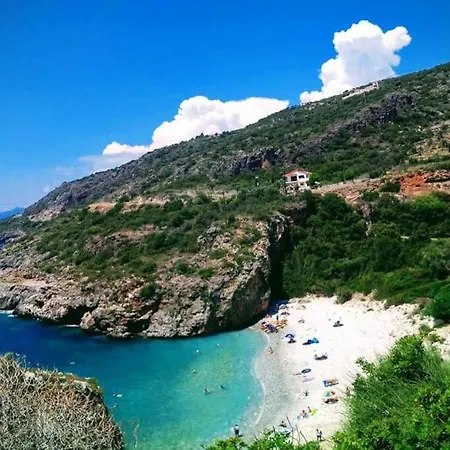 Near The Beach Paradise Mikra Mantineia I Arkhondikon